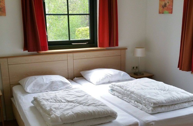 Cosy apartment in villa for 6 people with WIFI, TV, pets allowed and parking