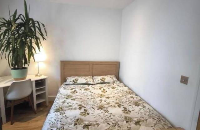 Cosy apartment near Heathrow