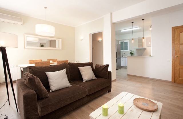 Cosy apartment near Sagrada Familia