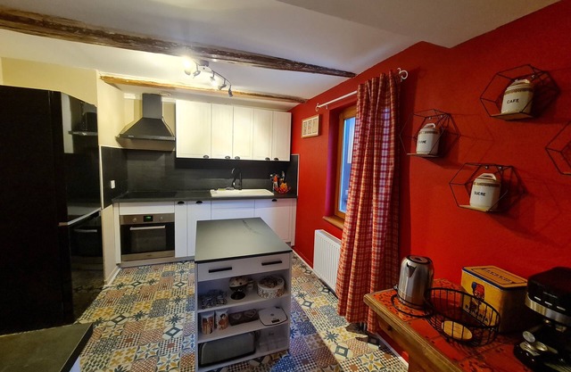 Cosy, authentic "La Ferme des Délices" gîte in a half-timbered house