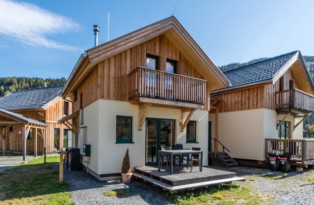 Cosy chalet with infrared sauna