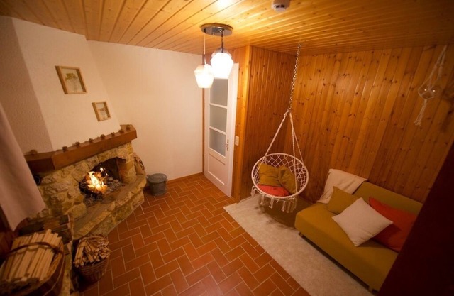 Cosy chalet with sauna, next to the slopes
