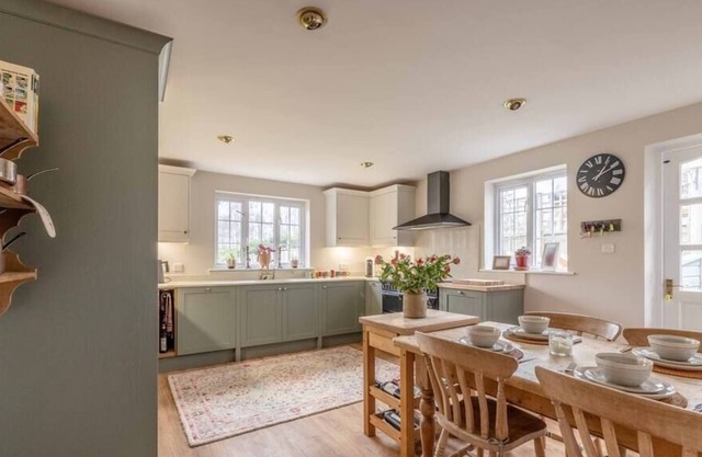 Cosy Cottage 5 Mins To Henley - Close 2 Windsor