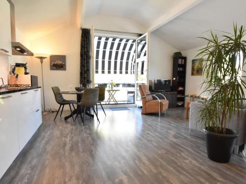 Cosy flat in Schoorl near forest