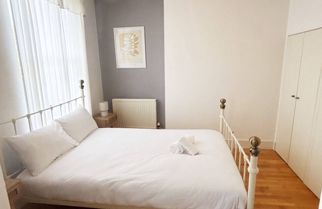 Cosy Flat Near City Centre & Princess Park