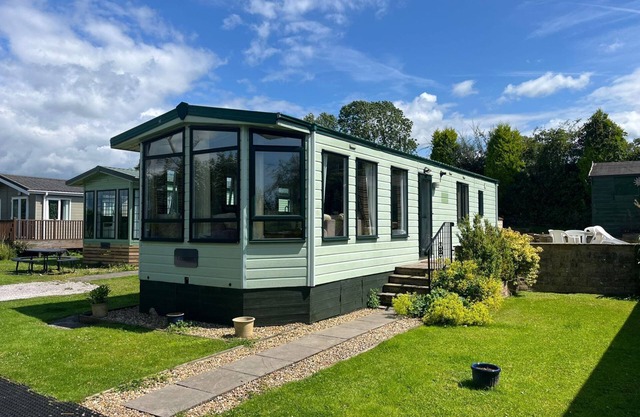 Cosy Grasmere Static Caravan With Bathtub