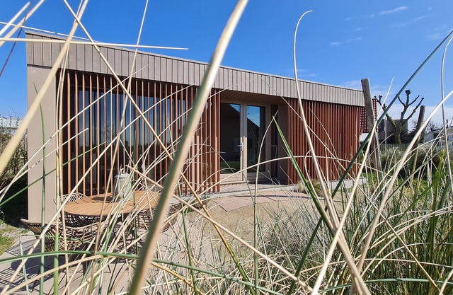 Cosy Holiday Home Between Flower Fields and Close to the Beach