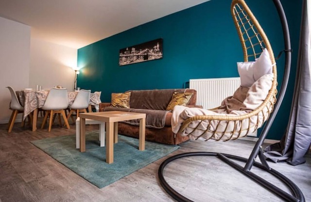 *Cosy Home 20' Paris 25' Disney - Free WIFI*