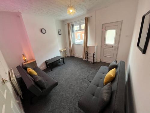 Cosy home in Stoke on Trent
