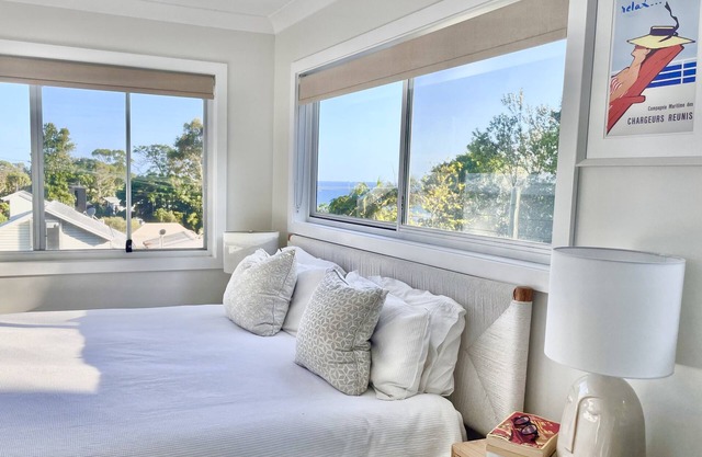 Cosy house less than 10 min walk to beach