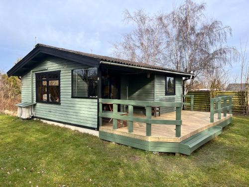 Cosy little summer house