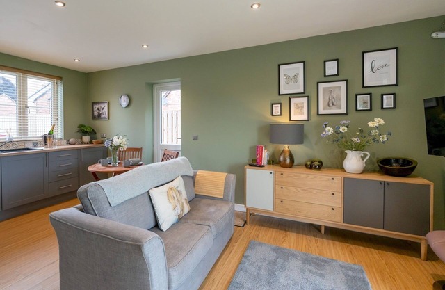 *Cosy, peaceful and modern ground floor apartment* | Pass the Keys