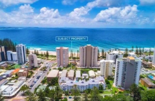 Cosy rainbow bay unit 100m from the beach