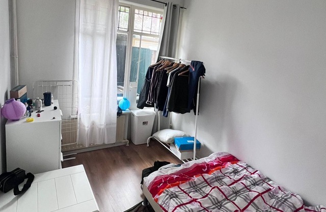 cosy room for rent near the beach of kuijkduin breakfast including