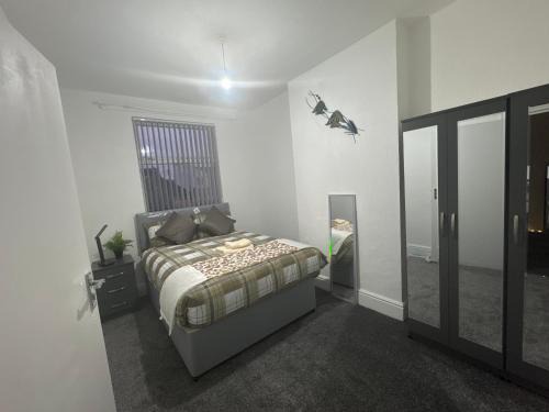 Cosy room in Coseley