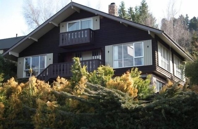 Cosy spacious Chalet Experience. Beautiful views.