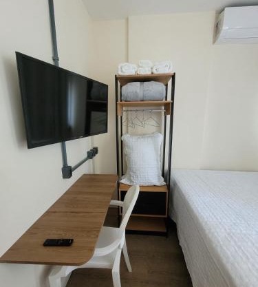Cosy sugar loaf flats