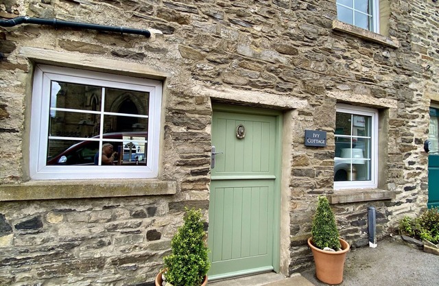 Cosy Welcoming Stone Cottage