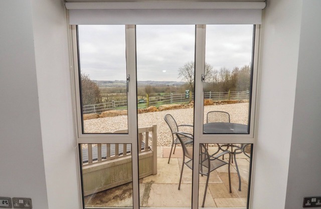 Cotswold View