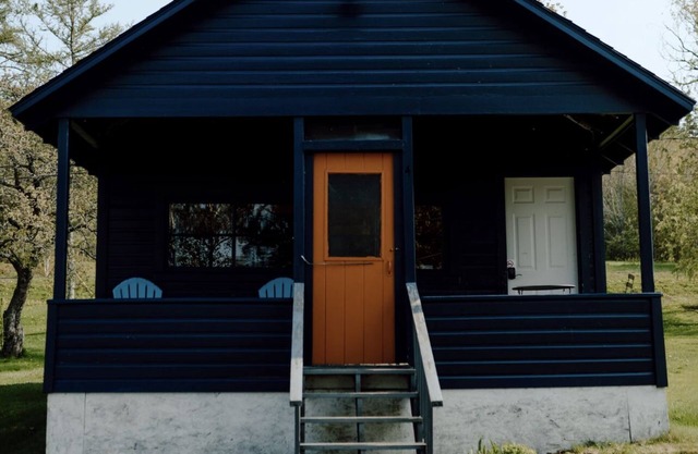 Cottage 4: Mountain View