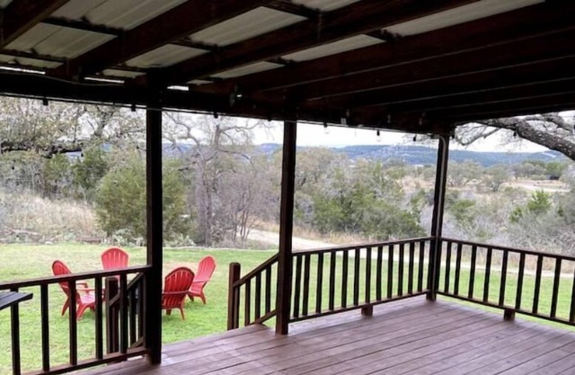 Cottage at Lake Buchanan, Hill Country Getaway