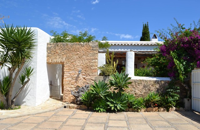 Cottage Can Coves