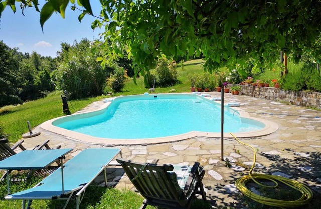 Cottage 'Cascina Risotto' with Private Pool, Wi-Fi and Air Conditioning