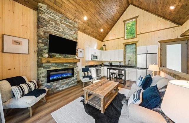 Cottage Cove Oasis | Lakefront with Hot Tub