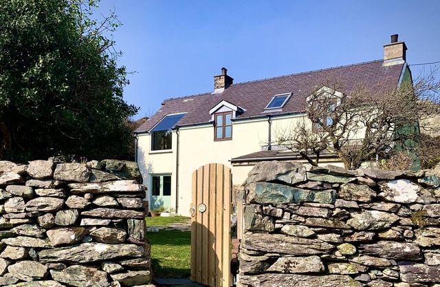 Cottage Dinorwig, “get away from it all”
