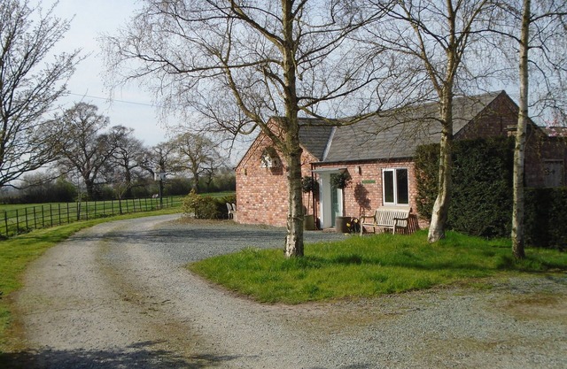 Cottage Dove at Manor Farm