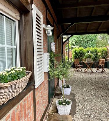 Cottage & Garden & Sauna am See
