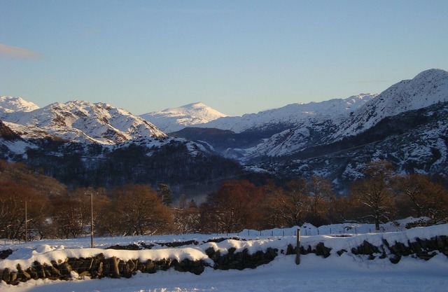 Cottage in Beddgelert with Private Patio And Parking