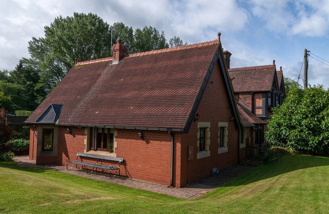 Cottage in Shropshire with Private Hot Tub