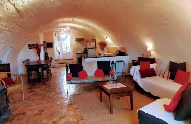 Cottage in the Clos de la Tuilerie