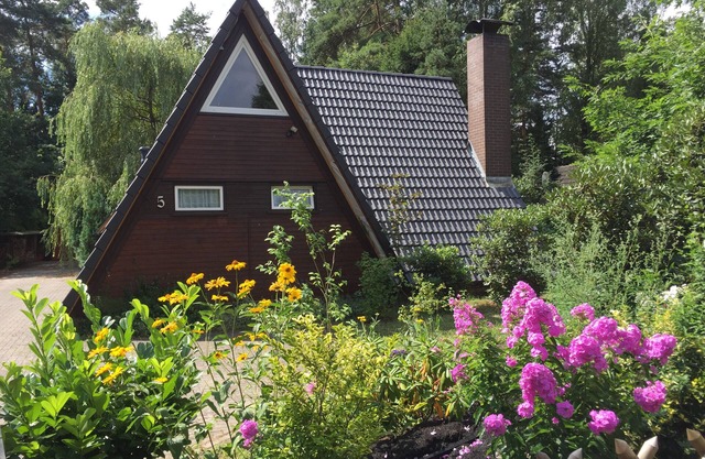 Cottage in the fairy forest at the edge of the Lüneburg Heath, Ovelgönne in Celle