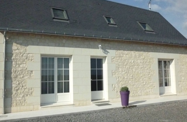 Cottage in the heart of the Bourgueil vineyard