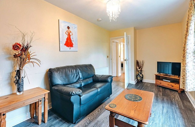 Cottage in UK near Scenic Beaches & Trails
