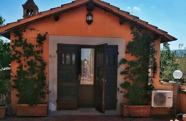 Cottage independent from the villa provided with kitchenette