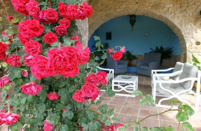 Cottage La Pallissa 3 bedr.130 m2, 9 people Shared Pool Barbecue SAT TV