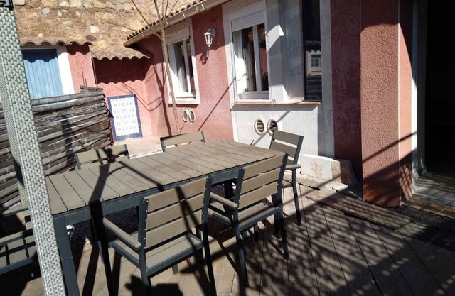 Cottage 'Lotus 2' with private terrace and shared heated pool