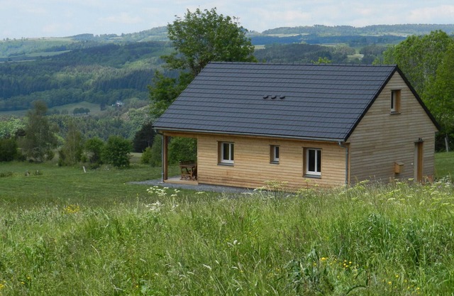 Cottage near Lake Garabit Granval