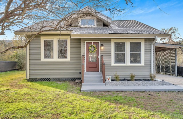 Cottage near the New Orleans Airport