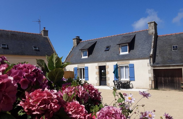Cottage on the farm 85 m2 4 people 5 mins beach Côte de Granit Rose Trébeurden (22)