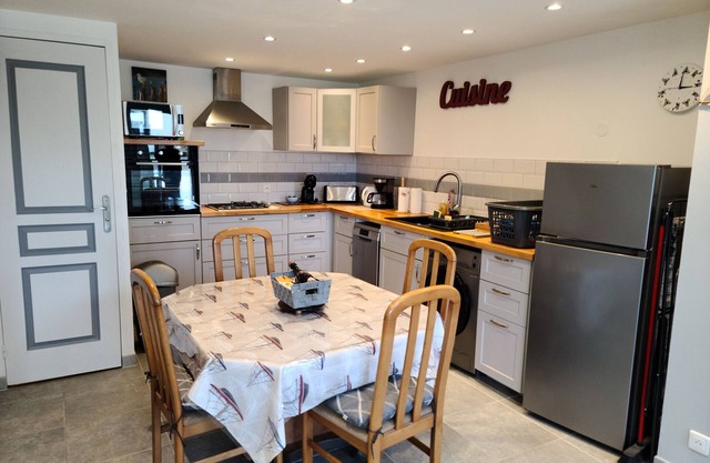 Cottage 'Penty's Ouessant 3' with Shared Terrace