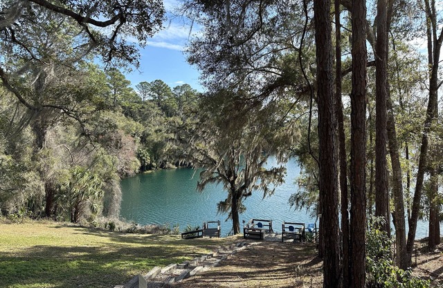 Cottage retreat at Blue Cove on the Rainbow River