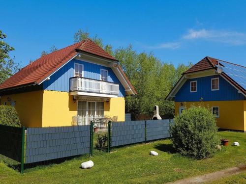 Cottages at the Kummerower See Verchen