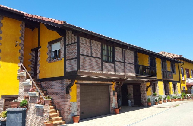 Country Cottage / Gite - Oruña de Pielagos