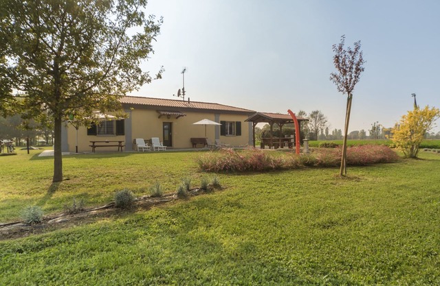 Country cottage a few minutes' drive from Bologna