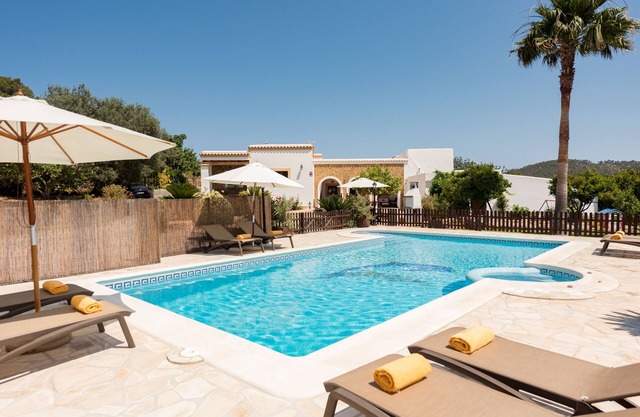 Country holiday home - Ibiza