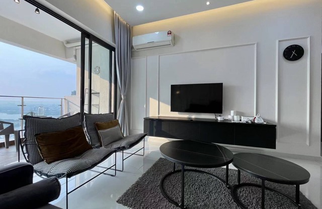 Country Garden Danga Bay/Modern/Seaview/Near CIQ/3B3B